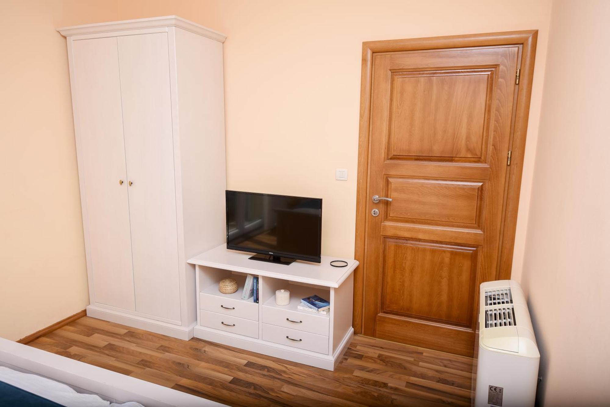 San Marian Apartments Подстрана Номер фото